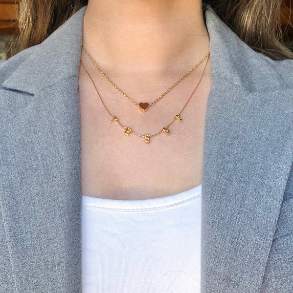 Collar personalizado letras mini.