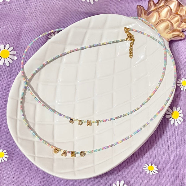 Collar personalizado pastel.