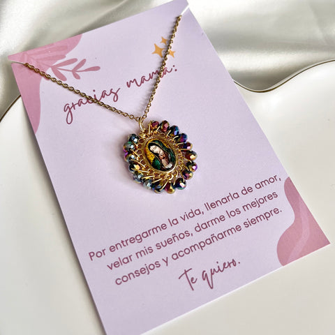 Collar Virgen mamá.